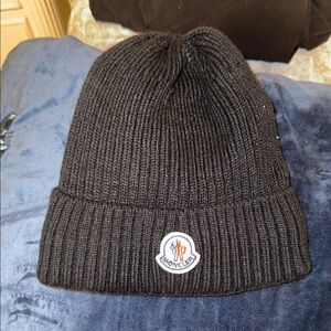 Moncler Black Ribbed Logo Beanie